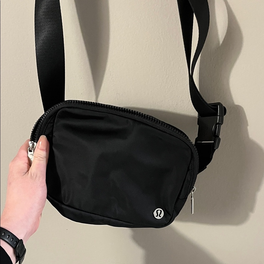 lululemon athletica Black Belt Bag